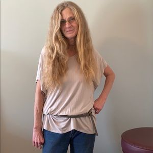 Loose 80’s style top